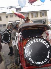 mini-Umzug B`bach 2010 (Therwil) 006.jpg