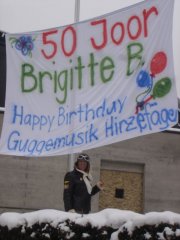 mini-Umzug B`bach 2010 (Therwil) 001.jpg