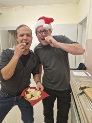 20221203_193341 (Copy).jpg