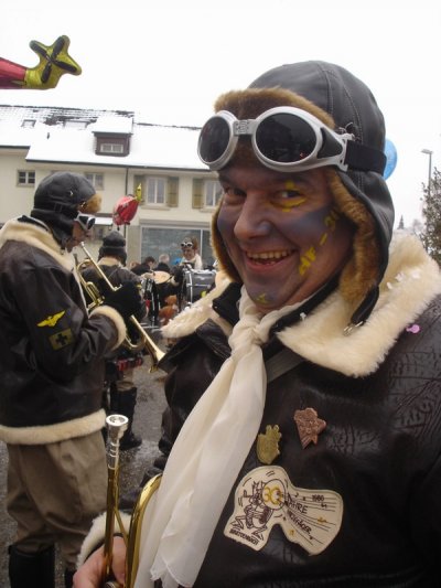 mini-Umzug B`bach 2010 (Therwil) 012.jpg